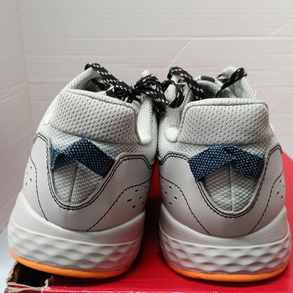 New Balance 410v8 Trail Running Shoes Men Sz 11.5 4E WIDE Grey Sneakers MT410CA8 - Picture 4 of 8